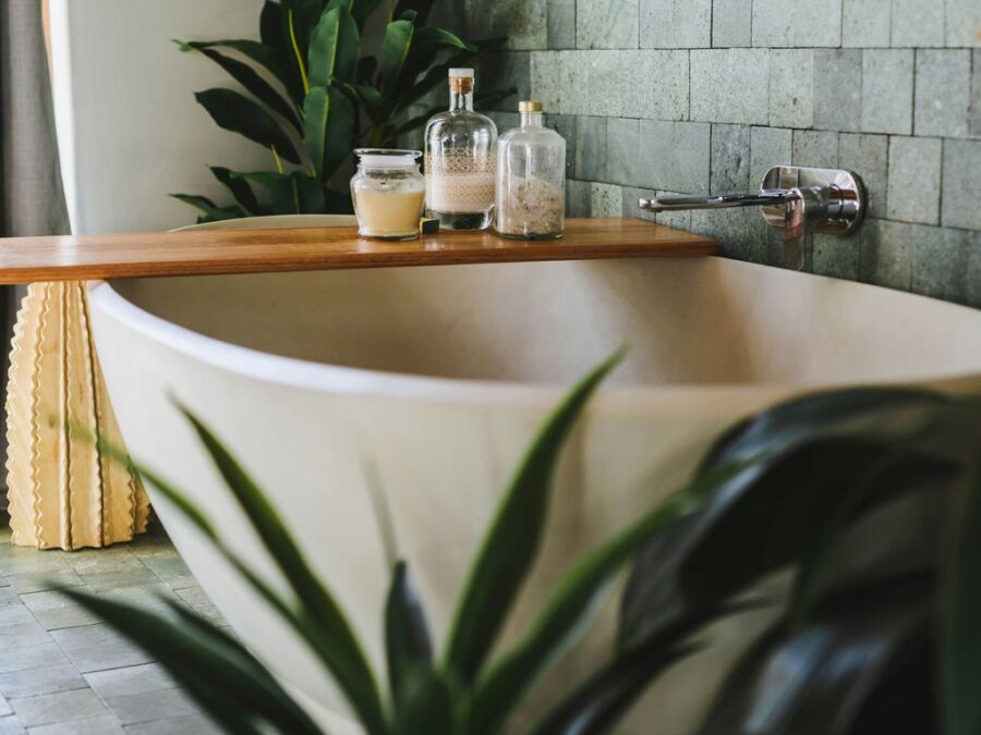 How Much Does a Stone Bathtub Weigh? Floor Loading & Installation Explained