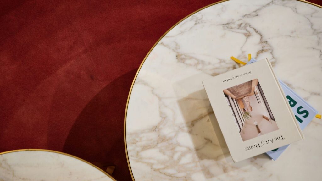 Round Marble Coffee Tables: How to Choose the Right Size for Your Living Room